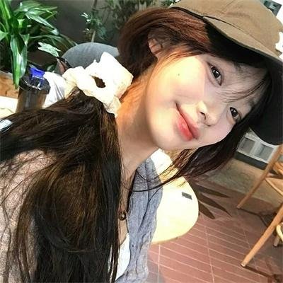 府上娶了个锦鲤新娘
